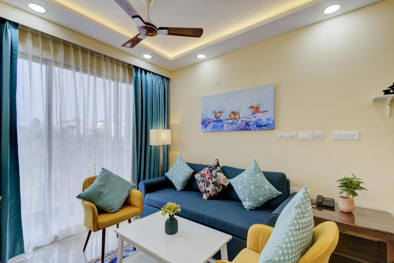 ダボリムLuxe 2Bhk 10Min From Goi Airport With Pool Accessアパートメント エクステリア 写真