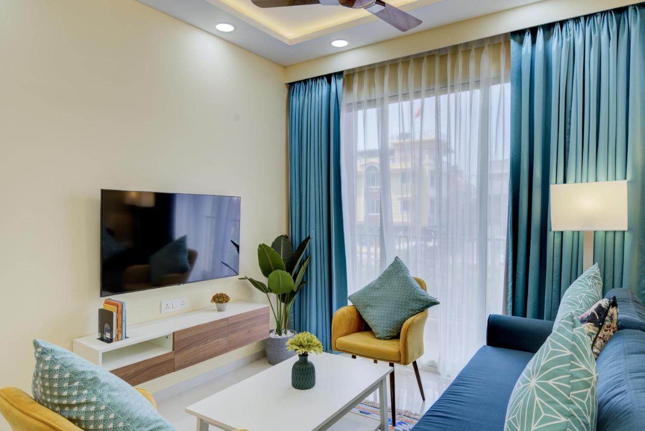ダボリムLuxe 2Bhk 10Min From Goi Airport With Pool Accessアパートメント エクステリア 写真