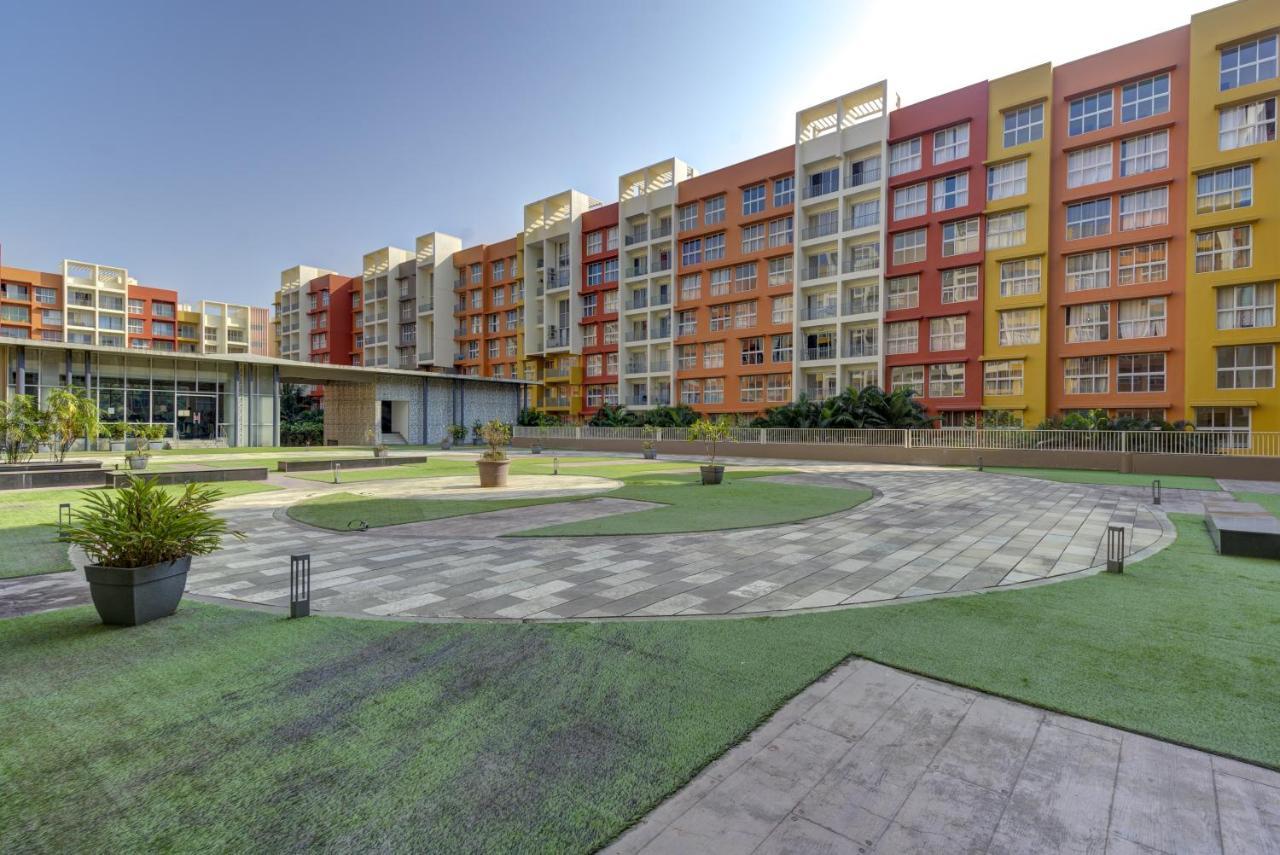 ダボリムLuxe 2Bhk 10Min From Goi Airport With Pool Accessアパートメント エクステリア 写真